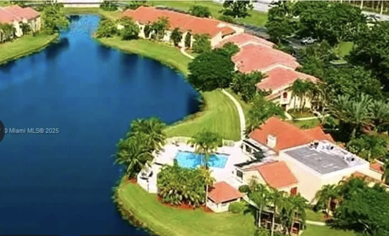 Isles at Lago Mar Sunrise Florida